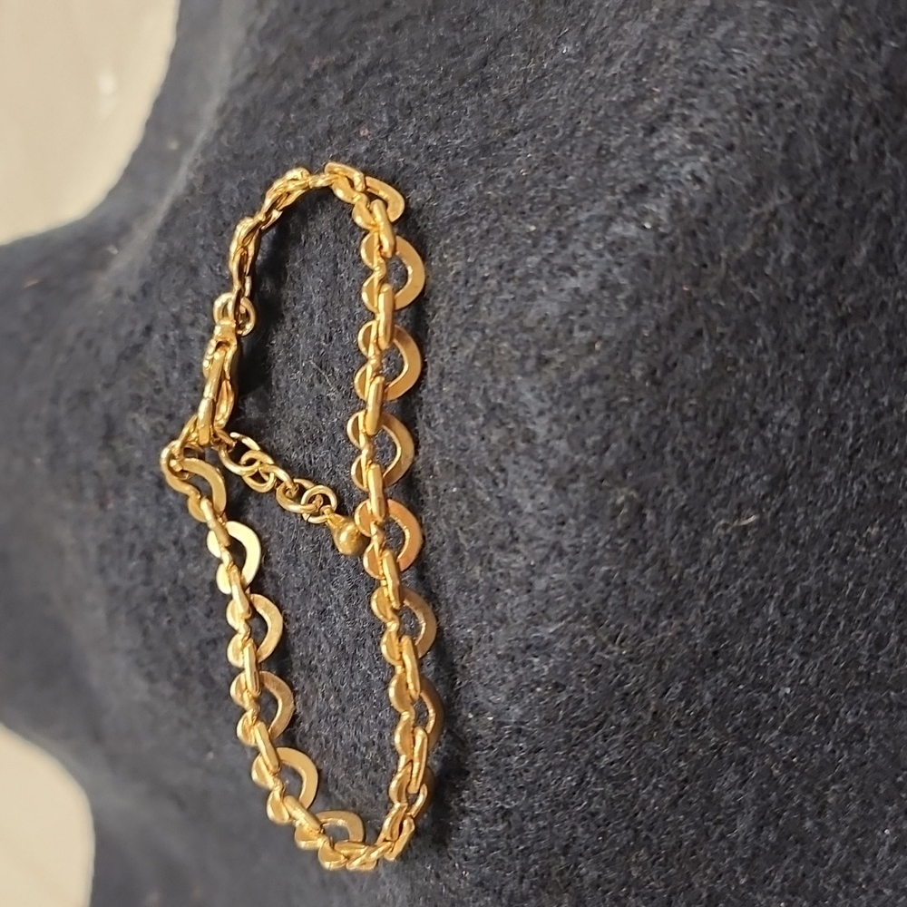 Braclet - Picture 2 of 2